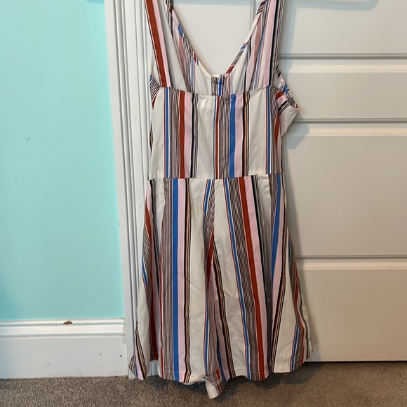 vestique striped romper size M - Picture 2 of 2